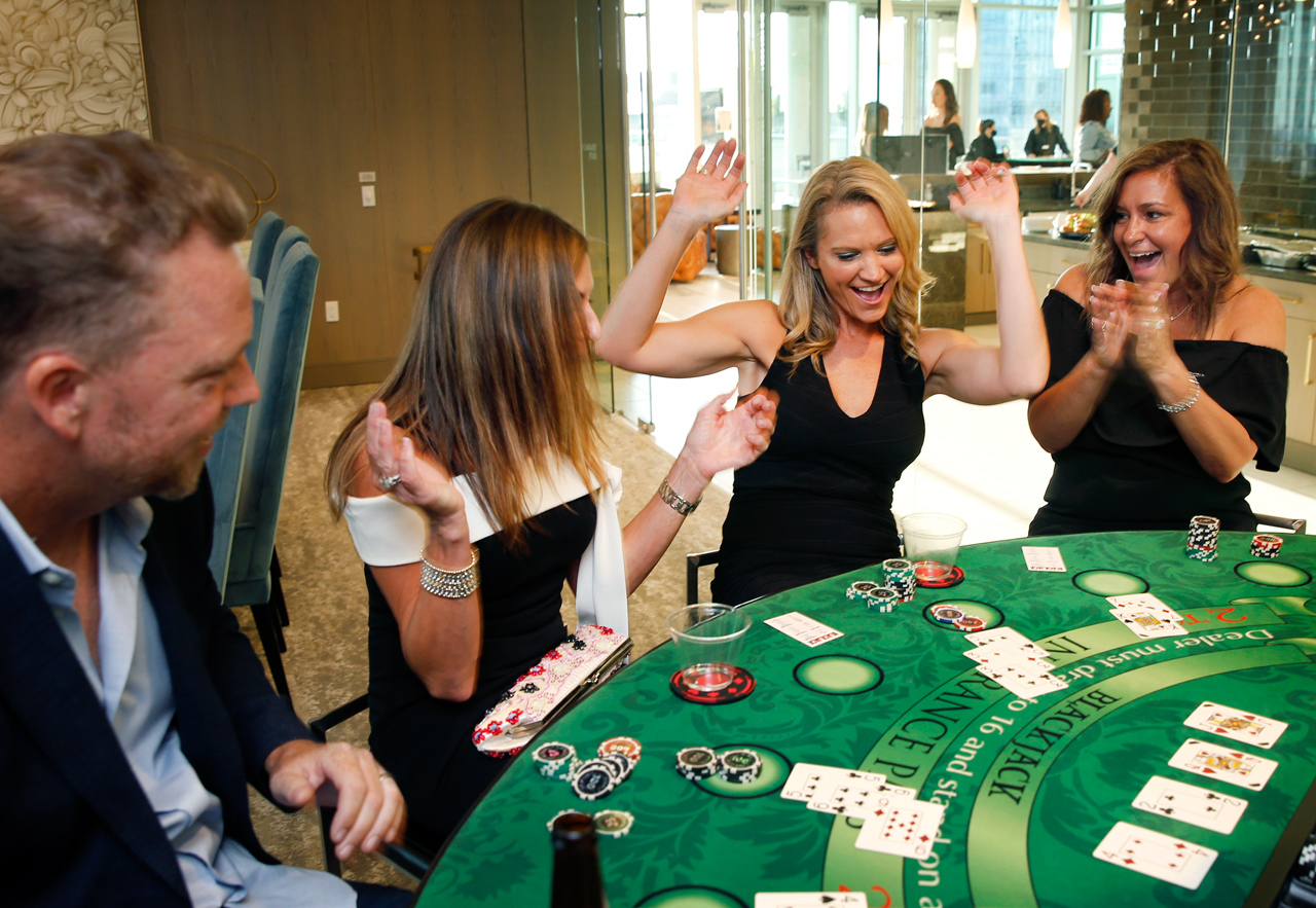 Come la realtà virtuale sta ridefinendo l’esperienza del gioco d’azzardo nei casinò online